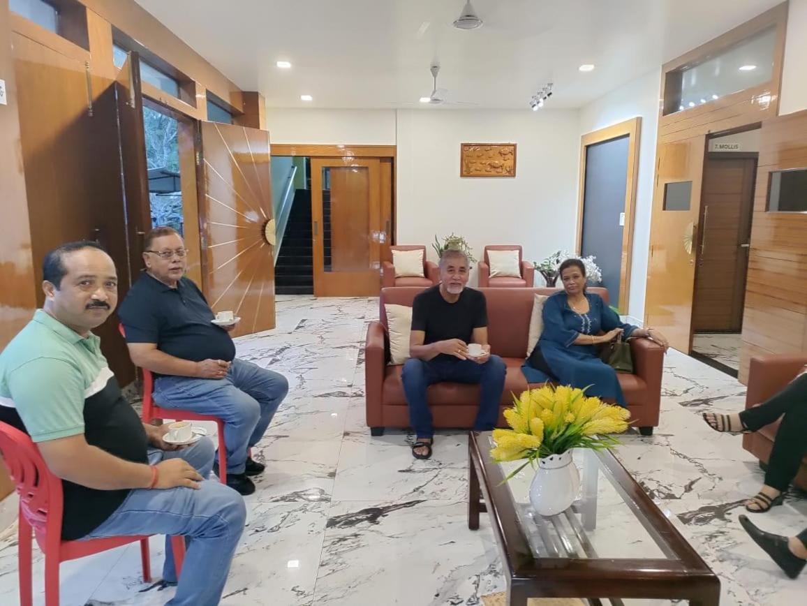 Tierra Hotel Cum Restaurant Kaziranga Luaran gambar